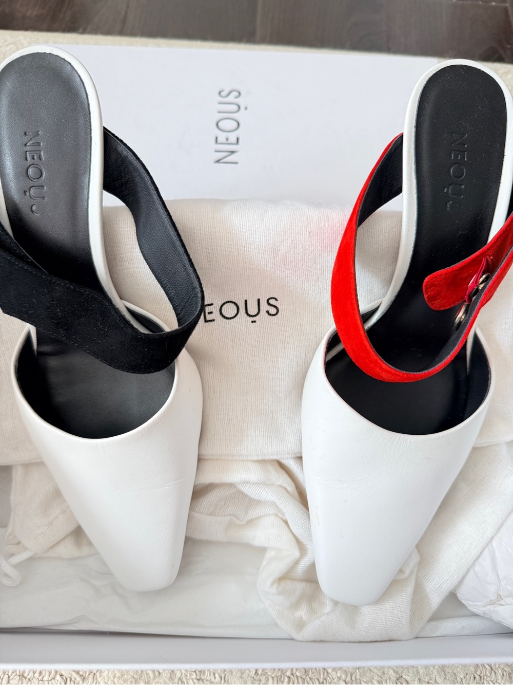 Neous - Picture 2 of 4